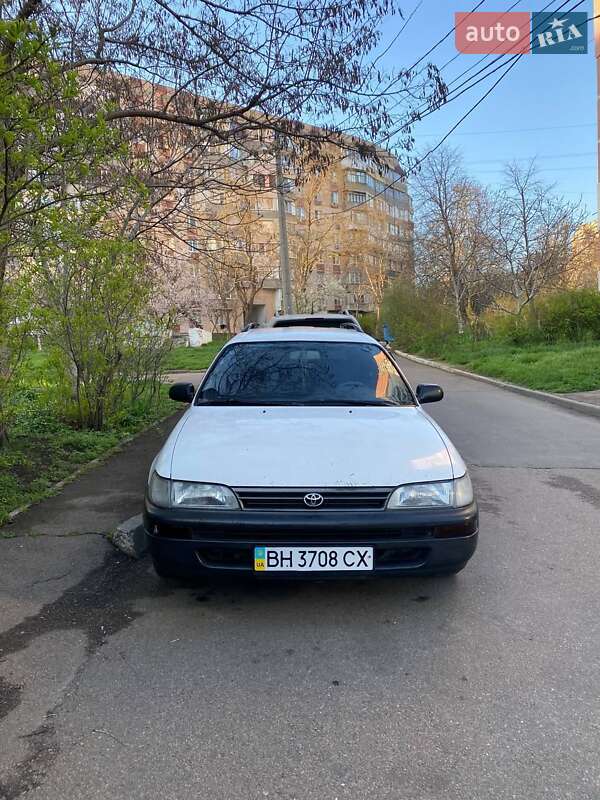 Toyota Corolla (1994)