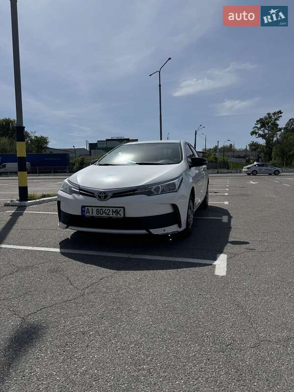 Toyota Corolla (2017)