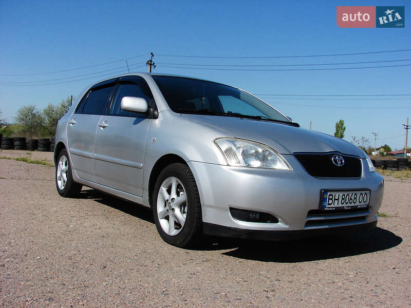 Toyota Corolla (2003)