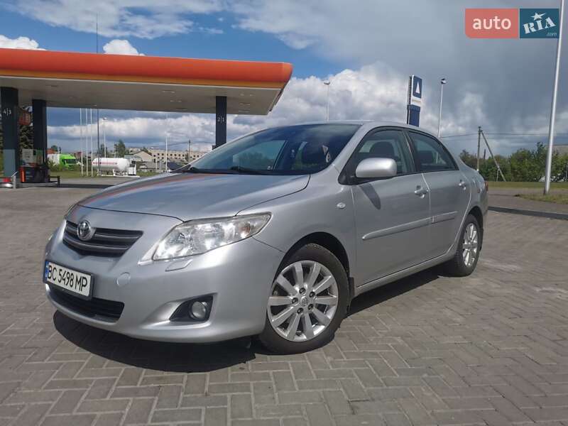 Toyota Corolla (2007)