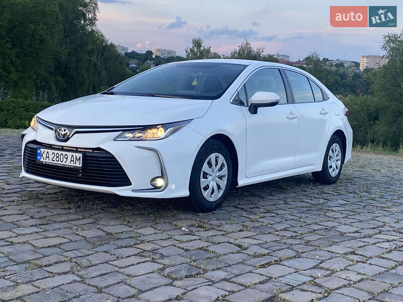 Toyota Corolla (2020)