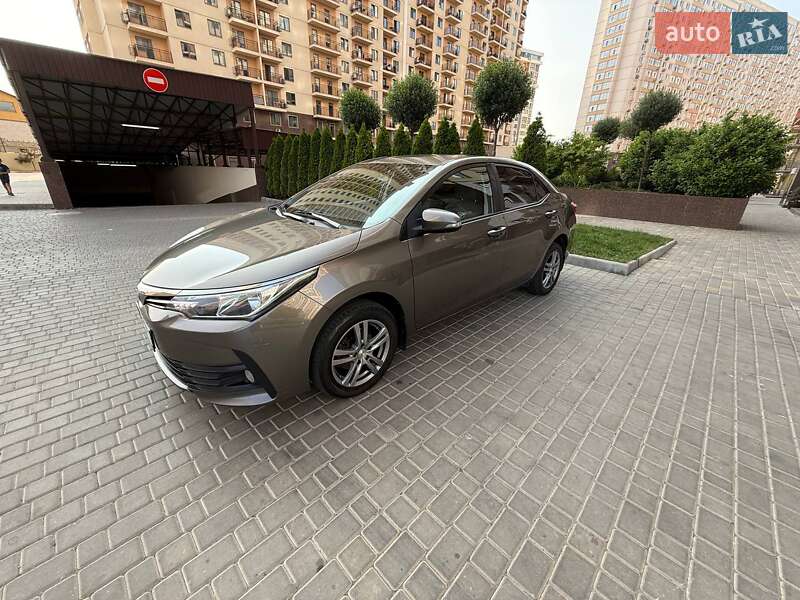 Toyota Corolla (2017)