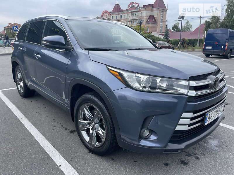 Toyota Highlander (2017)