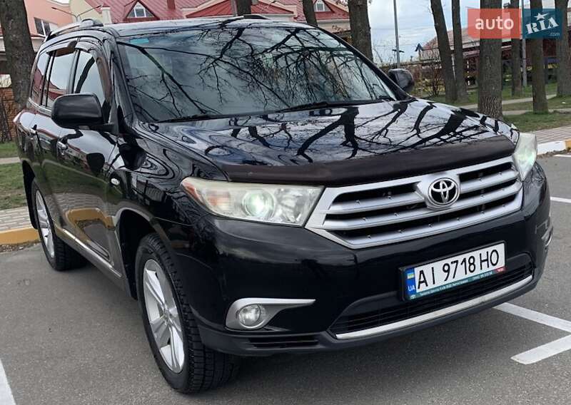 Toyota Highlander (2011)