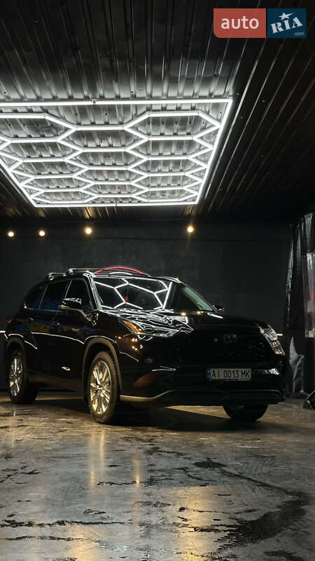 Toyota Highlander (2020)