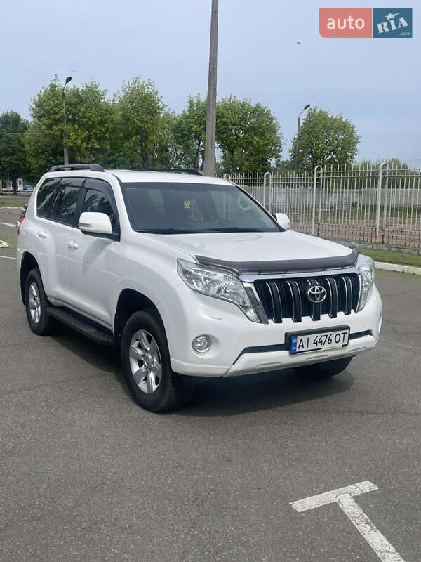 Toyota Land cruiser prado (2017)