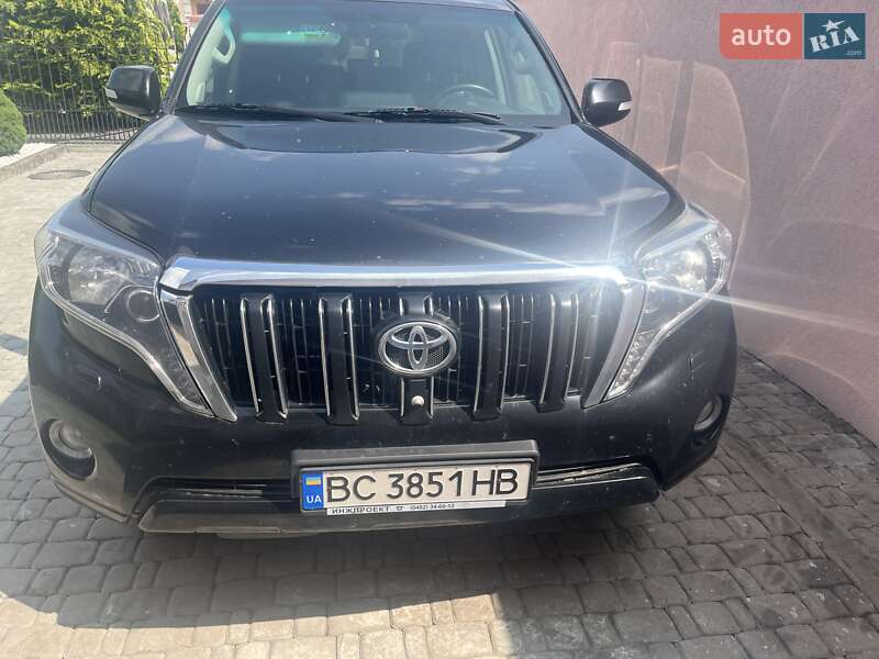 Toyota Land cruiser prado (2015)