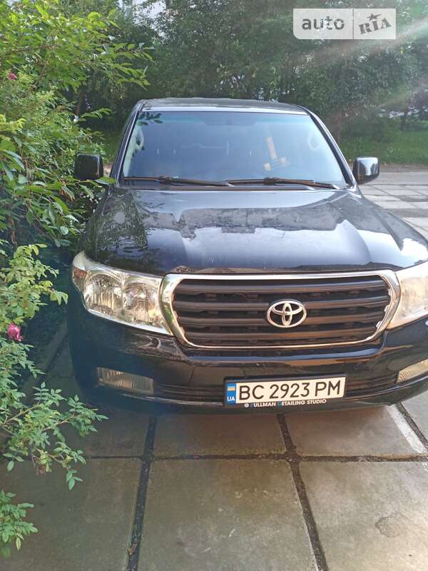 Toyota Land cruiser (2008)