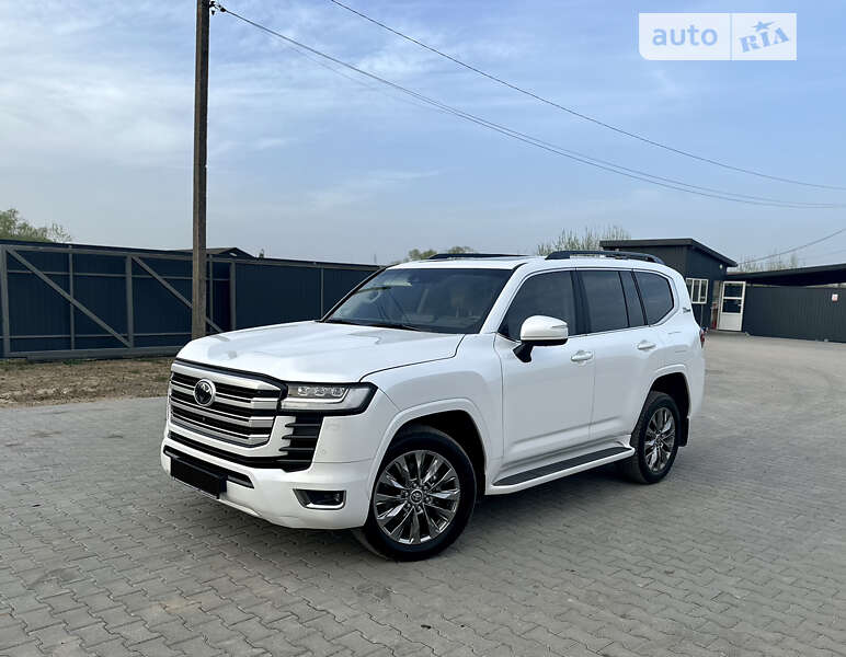 Toyota Land cruiser (2021)