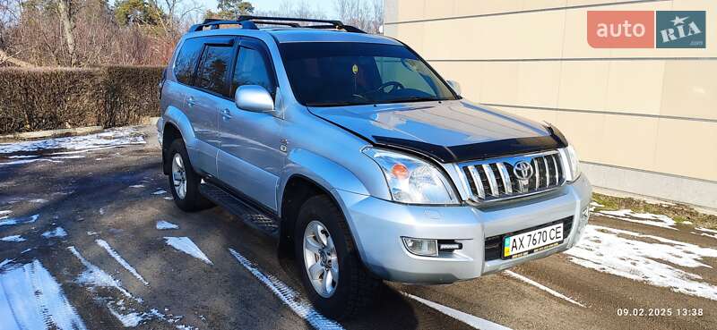 Toyota Land cruiser (2006)