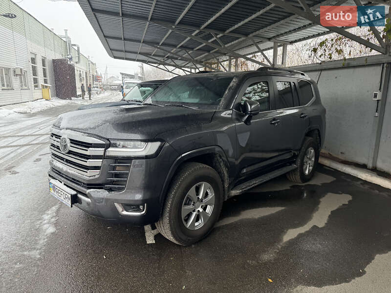 Toyota Land cruiser (2021)