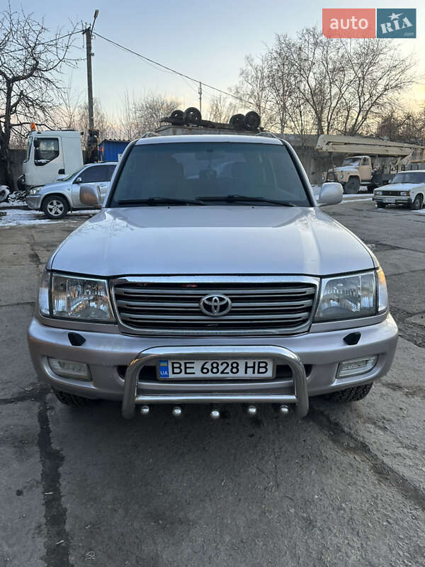 Toyota Land cruiser (1999)