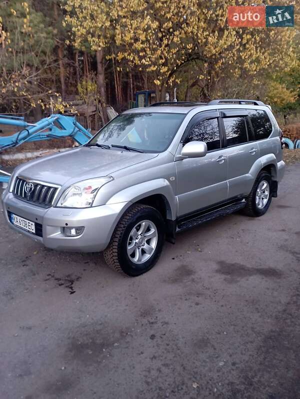 Toyota Land cruiser (2005)