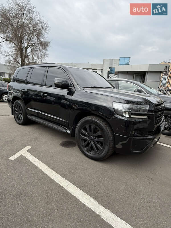 Toyota Land cruiser (2008)