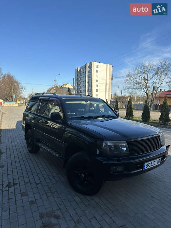Toyota Land cruiser (2005)