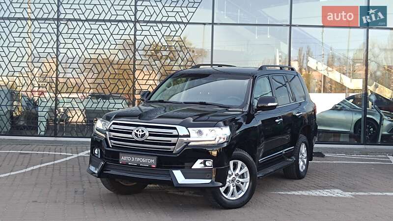 Toyota Land cruiser (2020)