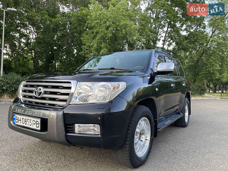 Toyota Land cruiser (2008)