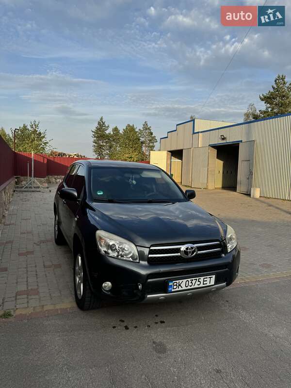 Toyota Rav4 (2007)