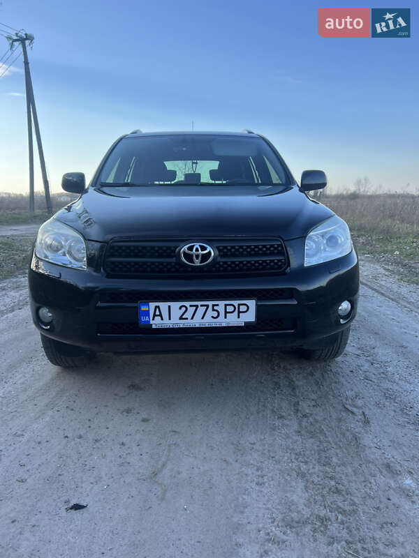 Toyota Rav4 (2006)
