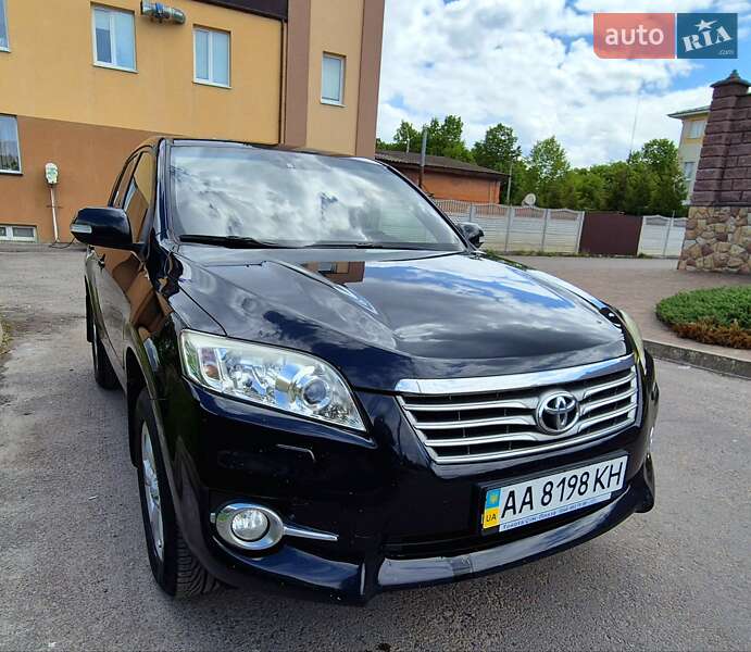 Toyota Rav4 (2010)