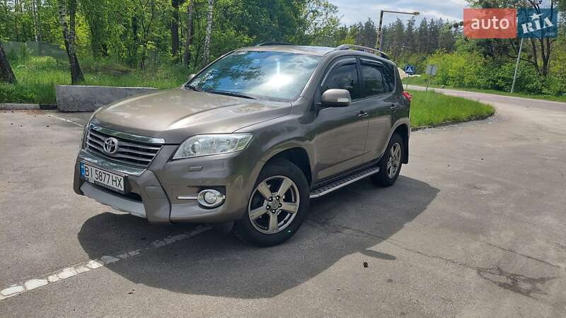 Toyota Rav4 (2012)