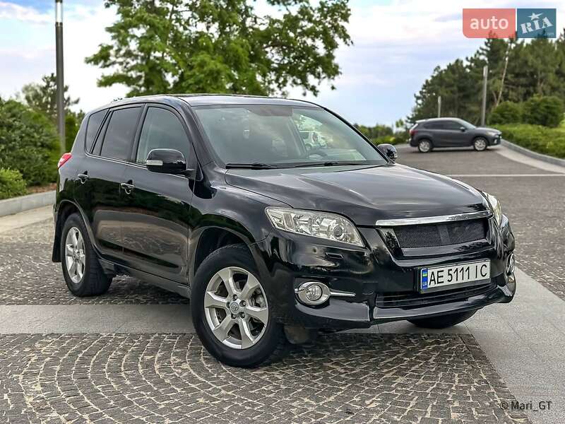 Toyota Rav4 (2011)