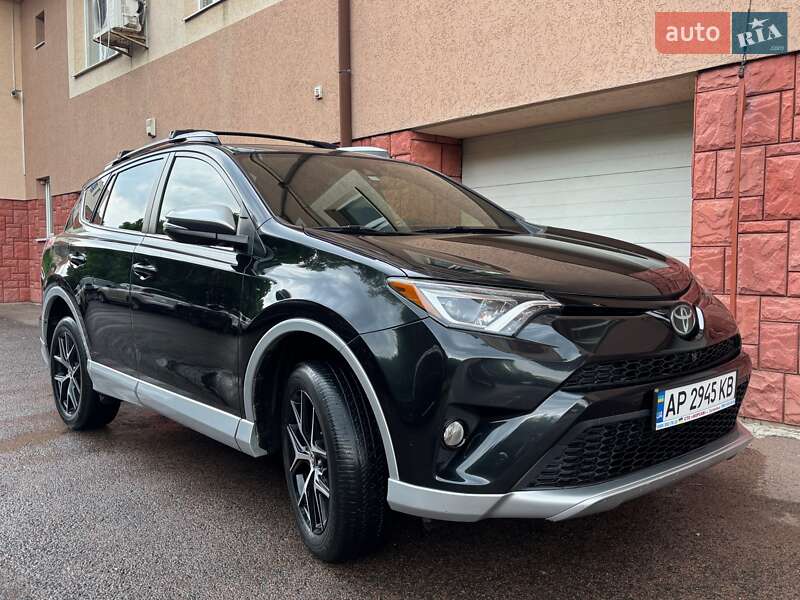Toyota Rav4 (2015)
