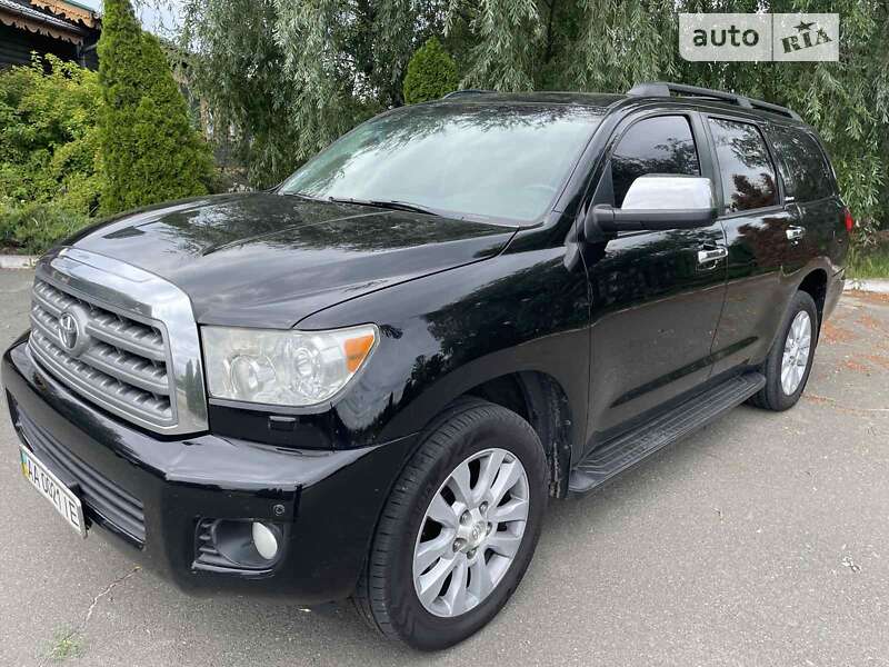 Toyota Sequoia (2008)