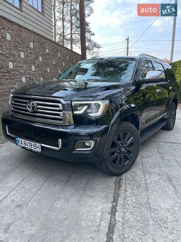 Toyota Sequoia (2019)