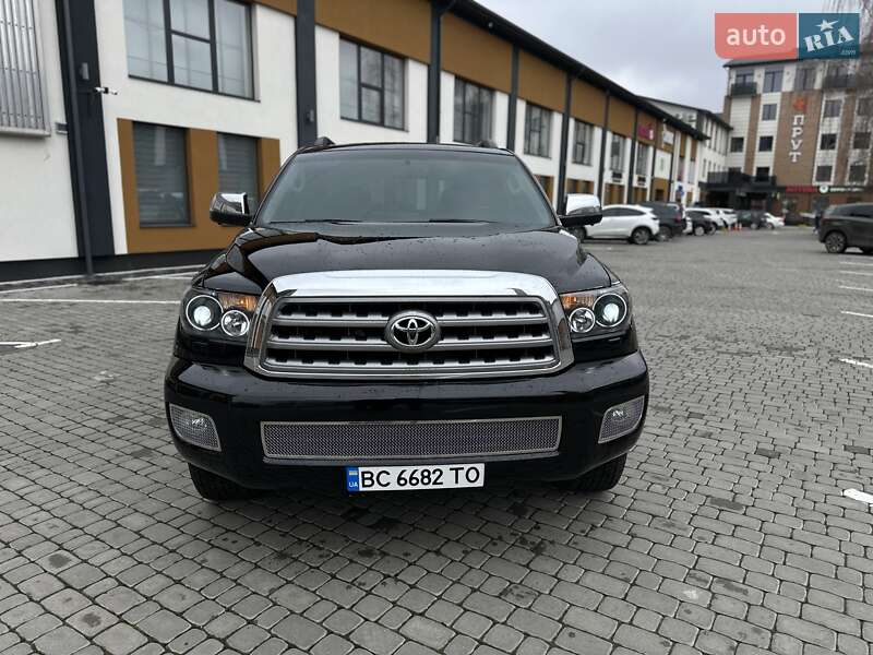 Toyota Sequoia (2008)