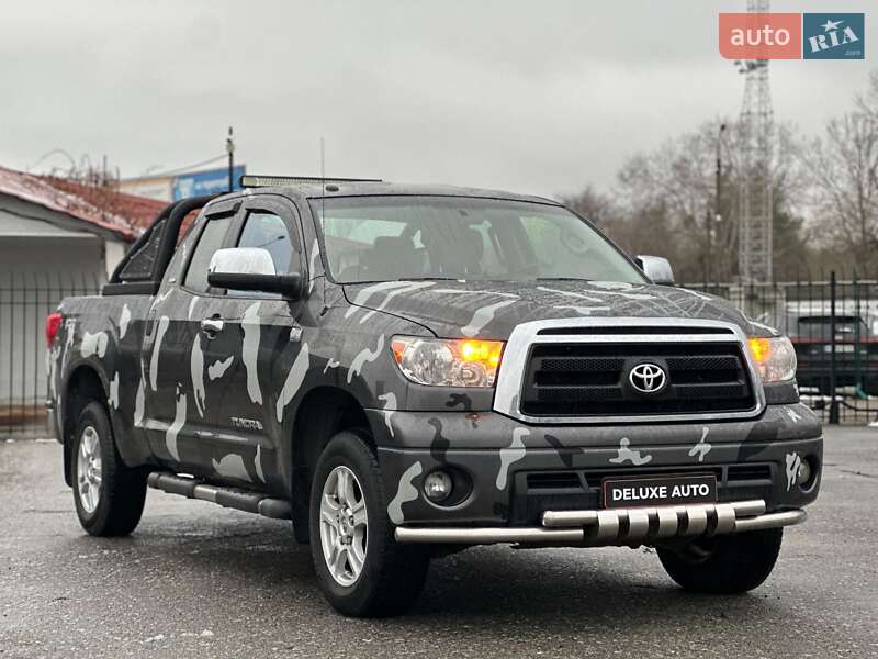 Toyota Tundra (2012)