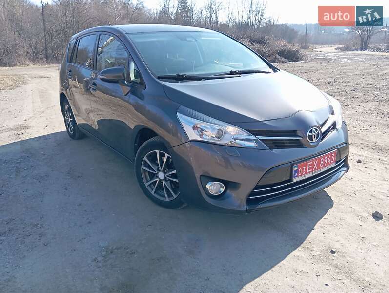 Toyota Verso (2017)