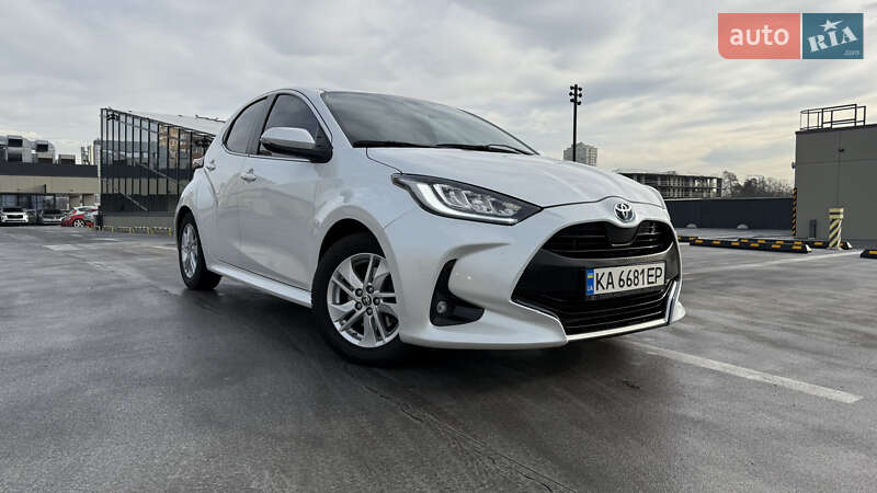 Toyota Yaris (2021)