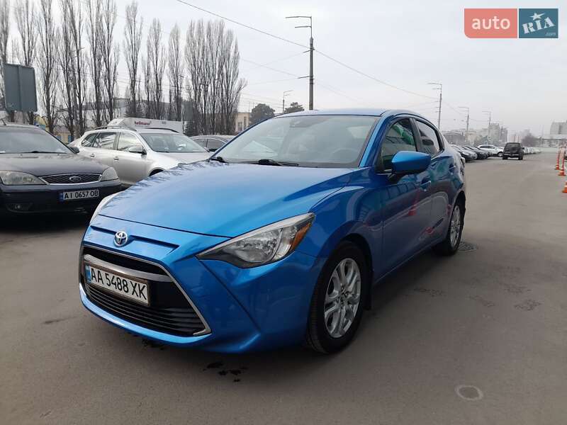 Toyota Yaris (2016)