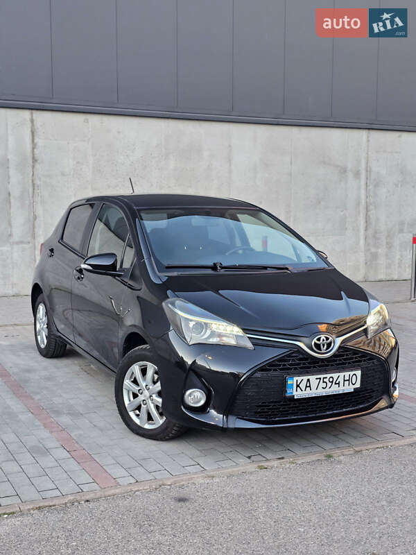 Toyota Yaris (2015)