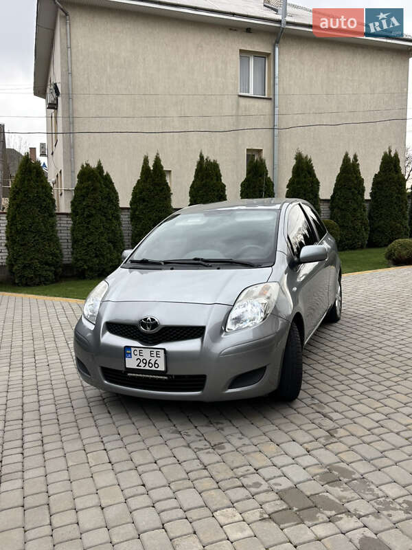 Toyota Yaris (2009)