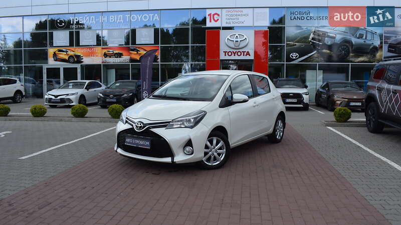 Toyota Yaris (2016)
