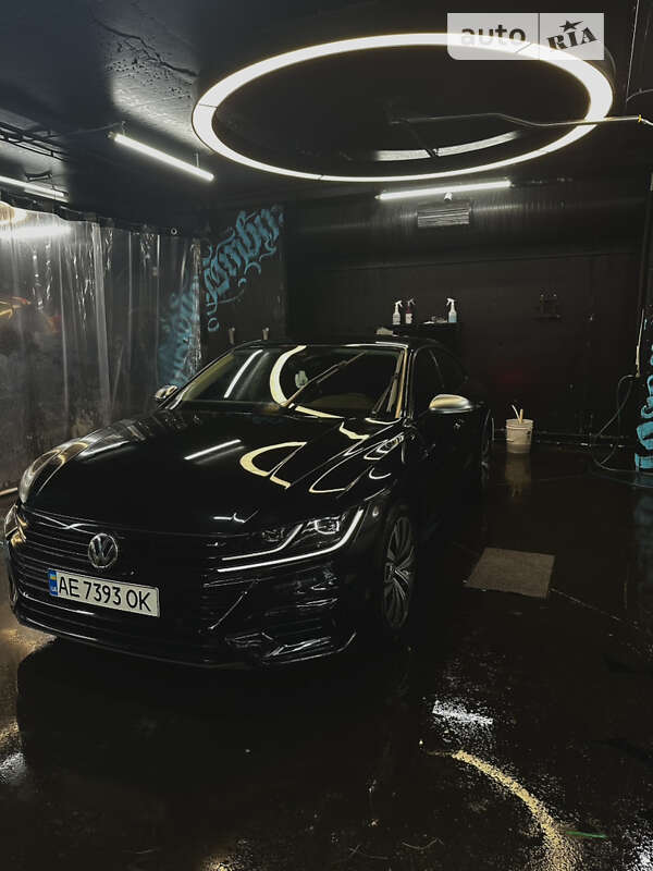 Volkswagen Arteon (2017)