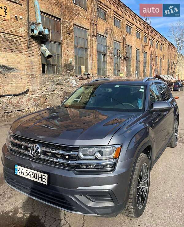 Volkswagen Atlas (2017)