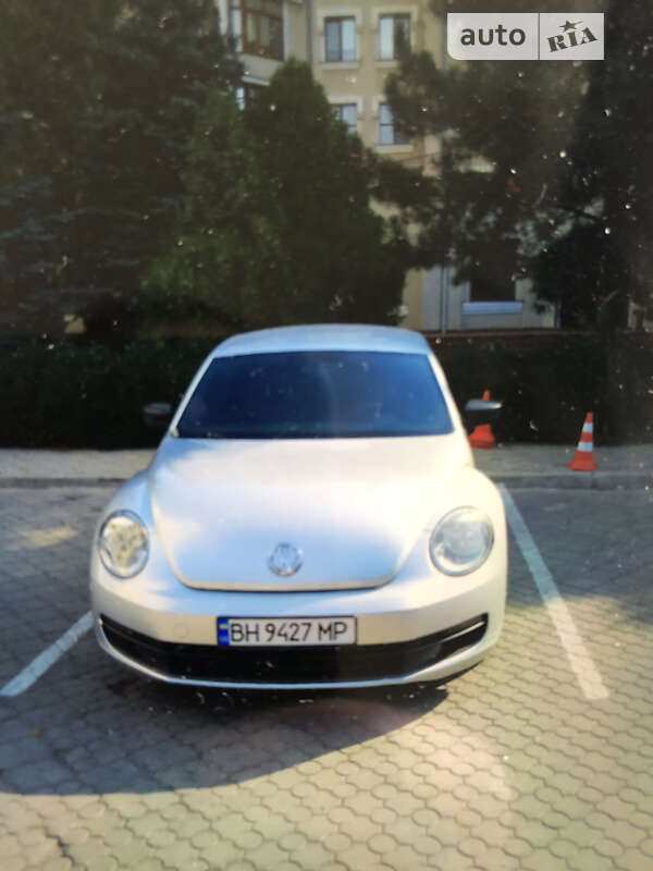 Volkswagen Beetle (2016)