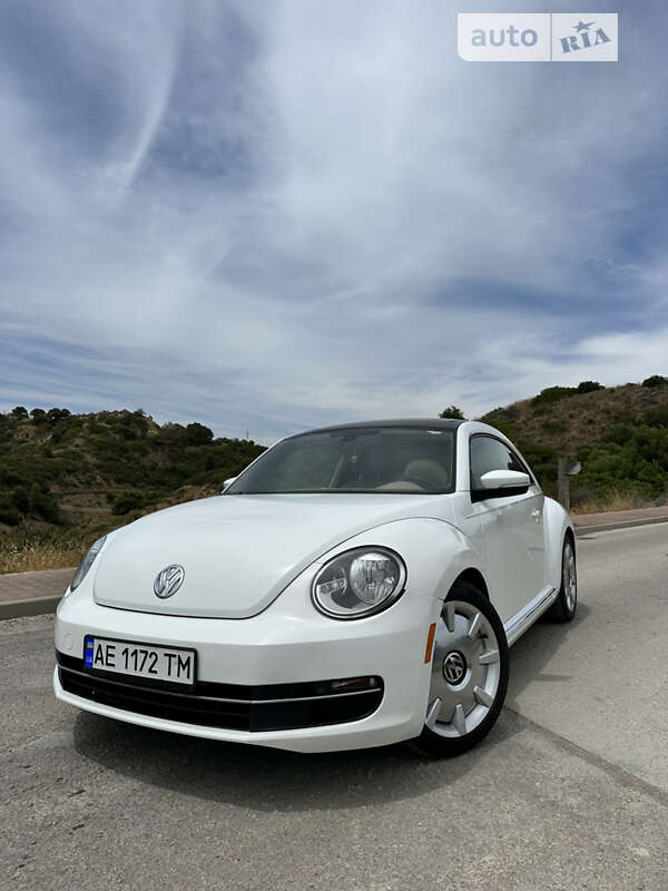 Volkswagen Beetle (2015)