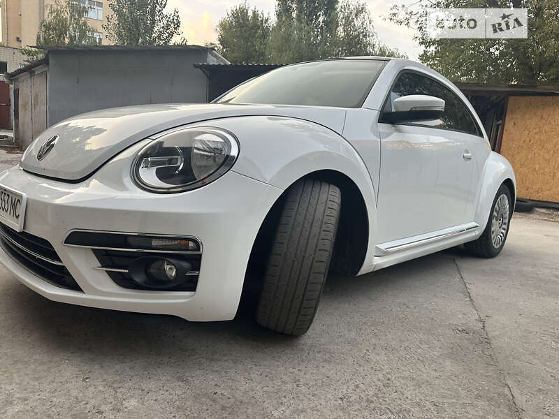 Volkswagen Beetle (2014)