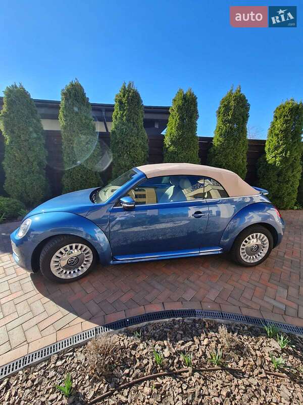 Volkswagen Beetle (2015)