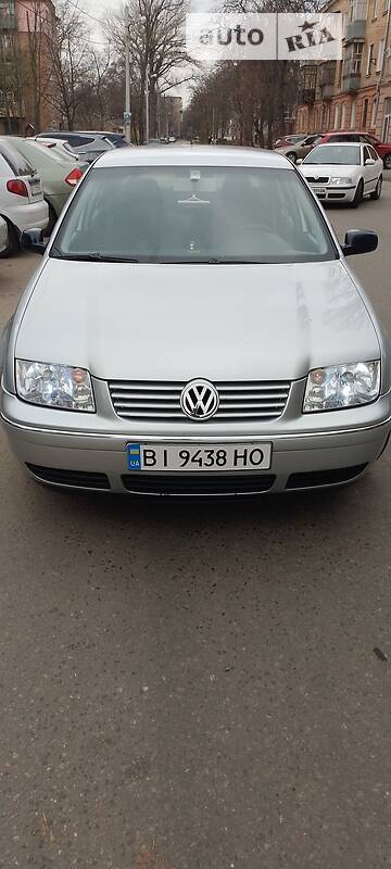 Volkswagen Bora (2004)
