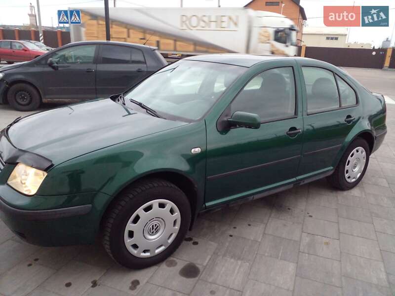 Volkswagen Bora (2000)