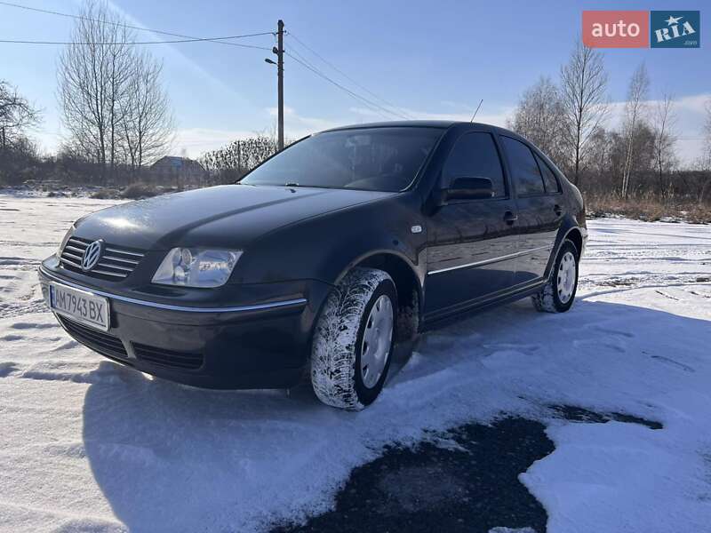 Volkswagen Bora (2001)