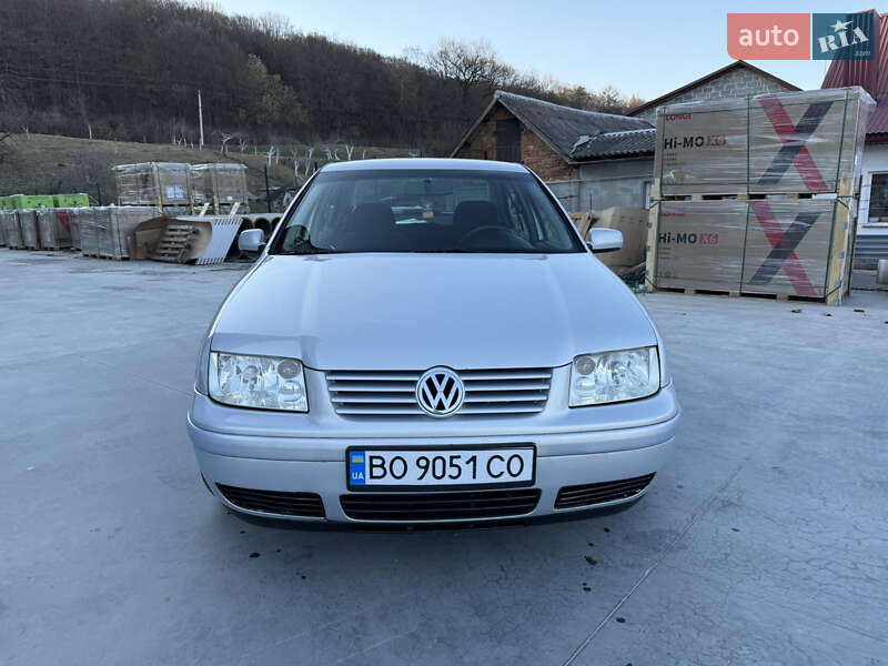 Volkswagen Bora (1998)