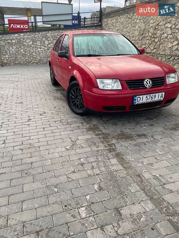 Volkswagen Bora (2001)