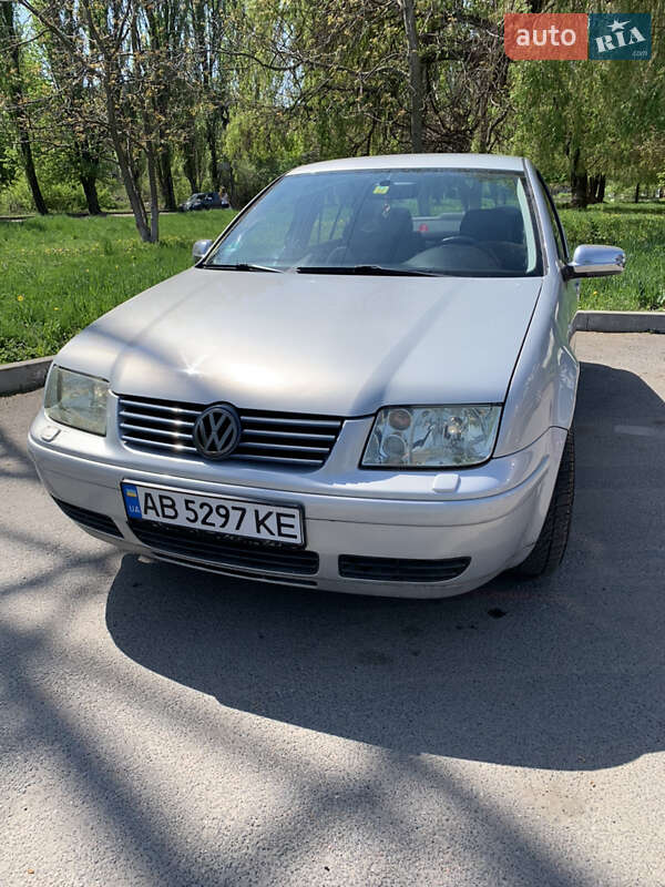 Volkswagen Bora (1999)