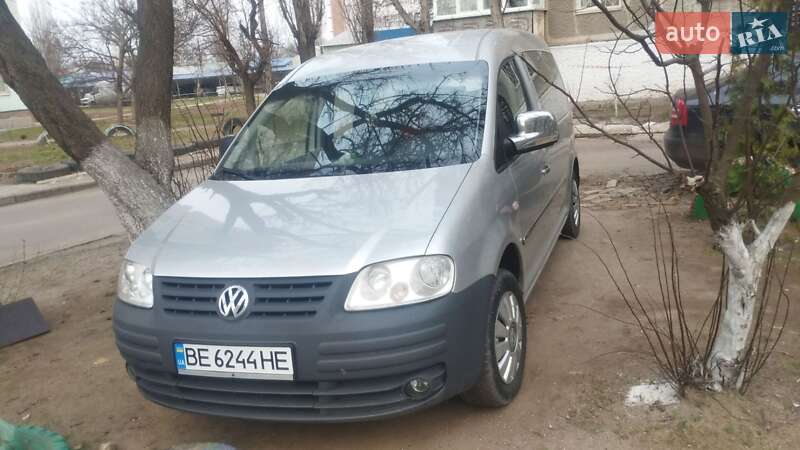 Volkswagen Caddy (2009)